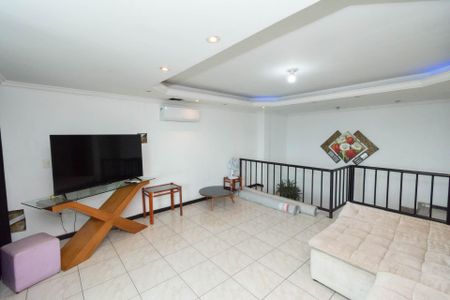 Apartamento à venda com 168m², 5 quartos e 2 vagasCobertura - Sala