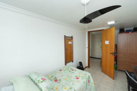Apartamento à venda com 168m², 5 quartos e 2 vagasQuarto 4