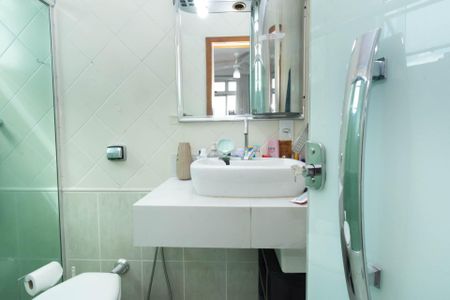 Apartamento à venda com 168m², 5 quartos e 2 vagasBanheiro da Suíte