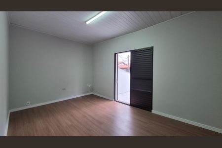 Casa à venda com 131m², 2 quartos e 2 vagas Casa à venda com 131m², 2 quartos e 2 vagasQuarto