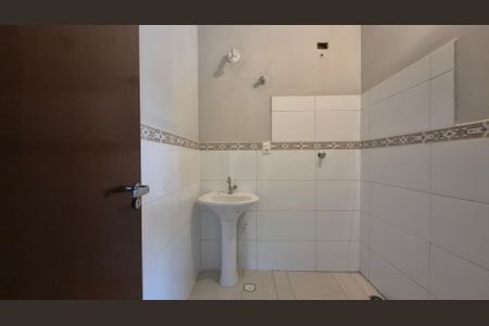 Banheiro da suíte de casa à venda com 2 quartos, 131m² em Campestre, Santo André