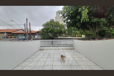 Casa à venda com 131m², 2 quartos e 2 vagas Casa à venda com 131m², 2 quartos e 2 vagasArea externa