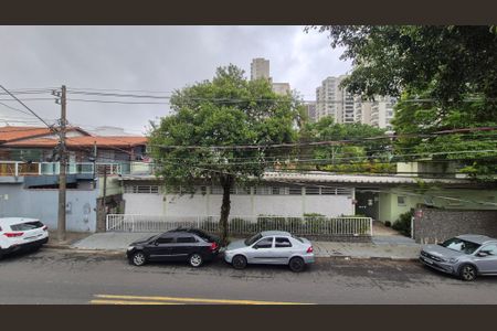 Casa à venda com 131m², 2 quartos e 2 vagas Casa à venda com 131m², 2 quartos e 2 vagasVista