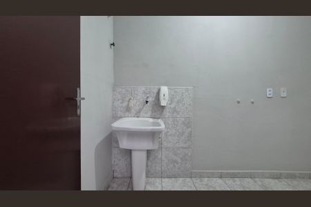 Casa à venda com 131m², 2 quartos e 2 vagas Casa à venda com 131m², 2 quartos e 2 vagasArea de serviço