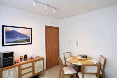Apartamento à venda com 38m², 2 quartos e 1 vaga Apartamento à venda com 38m², 2 quartos e 1 vagaSala/Cozinha