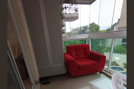 Apartamento à venda com 71m², 3 quartos e 1 vaga Apartamento à venda com 71m², 3 quartos e 1 vagaVaranda da Sala