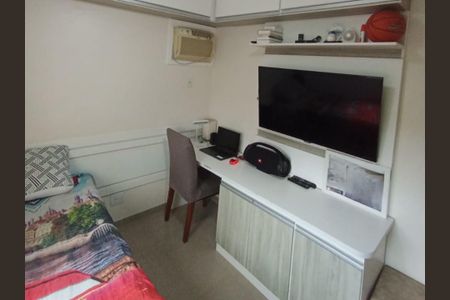 Apartamento à venda com 71m², 3 quartos e 1 vaga Apartamento à venda com 71m², 3 quartos e 1 vagaQuarto