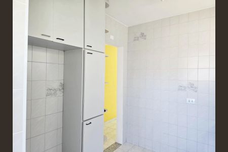 Apartamento à venda com 67m², 2 quartos e 1 vagaCozinha 
