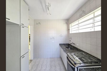 Apartamento à venda com 67m², 2 quartos e 1 vagaCozinha 