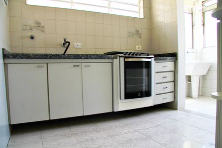Apartamento à venda com 67m², 2 quartos e 1 vagaCozinha 