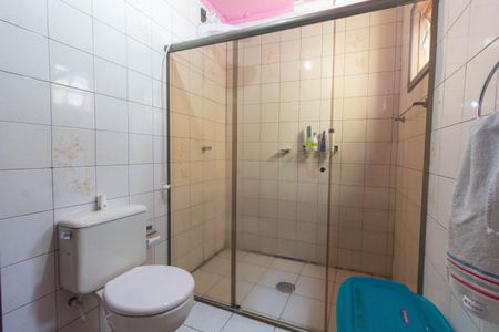 Casa à venda com 1450m², 2 quartos e 2 vagas Casa à venda com 1450m², 2 quartos e 2 vagasBanheiro