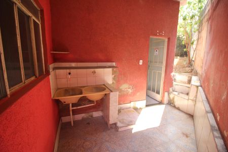 Casa à venda com 320m², 3 quartos e 3 vagasÁrea de Serviço