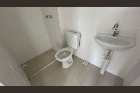 Apartamento à venda com 52m², 2 quartos e 1 vagaBanheiro Social