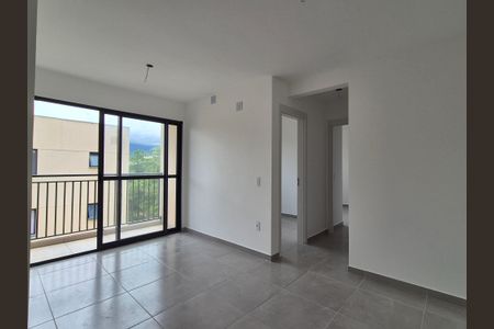 Sala de apartamento para alugar com 2 quartos, 52m² em Recreio dos Bandeirantes, Rio de Janeiro