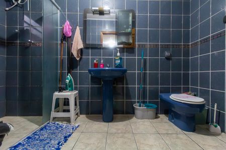 Casa para alugar com 360m², 3 quartos e 5 vagas Casa para alugar com 360m², 3 quartos e 5 vagasBanheiro 1