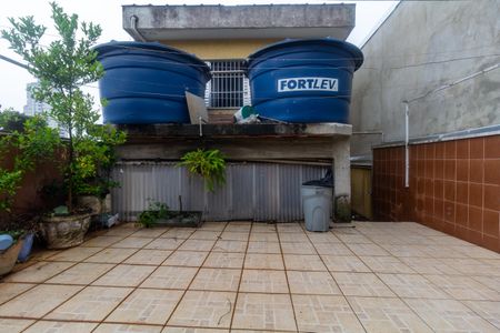 Casa para alugar com 360m², 3 quartos e 5 vagas Casa para alugar com 360m², 3 quartos e 5 vagasQuintal