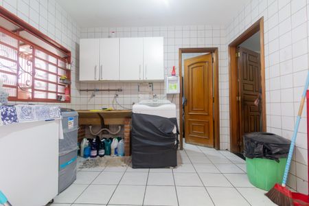 Casa para alugar com 360m², 3 quartos e 5 vagas Casa para alugar com 360m², 3 quartos e 5 vagasÁrea de Serviço