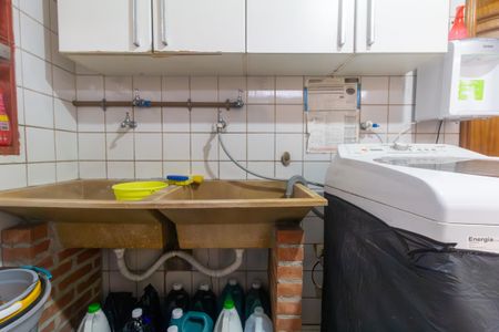 Casa para alugar com 360m², 3 quartos e 5 vagas Casa para alugar com 360m², 3 quartos e 5 vagasÁrea de Serviço