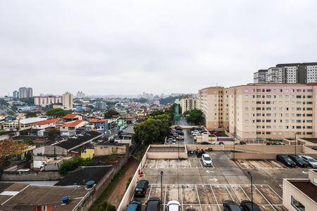 Quarto 1 de apartamento para alugar com 2 quartos, 40m² em Jardim Santa Emilia, São Paulo