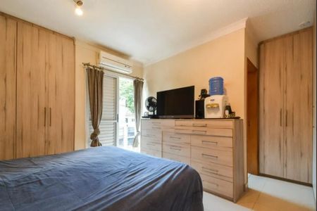 Foto 25 de casa à venda com 4 quartos, 214m² em Mirandópolis, São Paulo