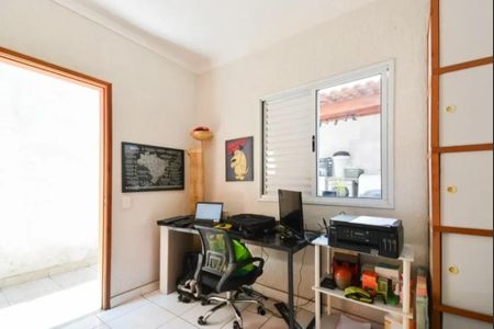Foto 11 de casa à venda com 4 quartos, 214m² em Mirandópolis, São Paulo