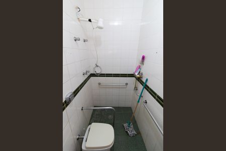 Casa à venda com 192m², 3 quartos e 3 vagasBANHEIRO DA  SUITE