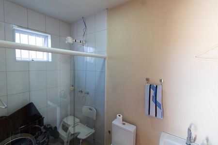 Casa à venda com 192m², 3 quartos e 3 vagasBANHEIRO ÁREA EXTERNA FUNDOS