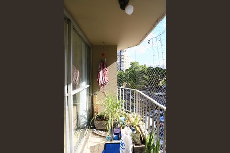 Varanda de apartamento à venda com 4 quartos, 92m² em Vila Sonia, São Paulo