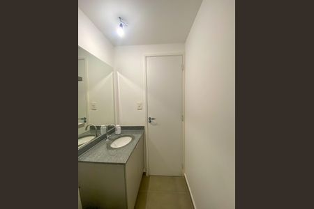 Studio para alugar com 36m², 1 quarto e sem vaga Studio para alugar com 36m², 1 quarto e sem vagaBanheiro