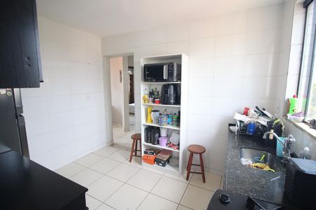 Apartamento à venda com 59m², 2 quartos e 1 vagaCozinha
