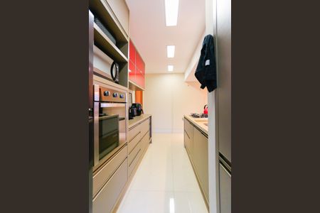 Apartamento à venda com 58m², 2 quartos e 2 vagas Apartamento à venda com 58m², 2 quartos e 2 vagascozinha