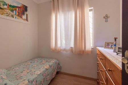 Casa à venda com 90m², 3 quartos e 2 vagas