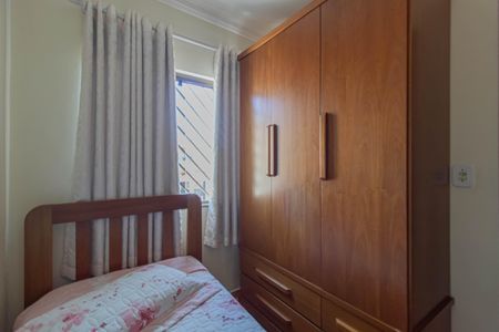 Casa à venda com 90m², 3 quartos e 2 vagas