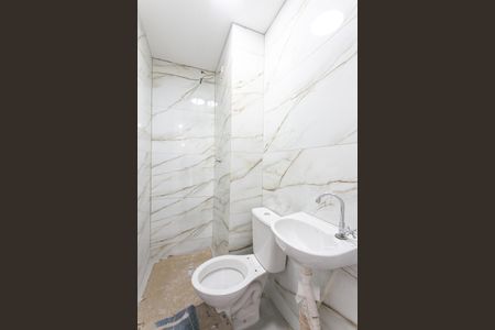 Apartamento para alugar com 44m², 2 quartos e sem vagaBanheiro