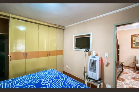 Casa à venda com 206m², 2 quartos e 4 vagasSuite