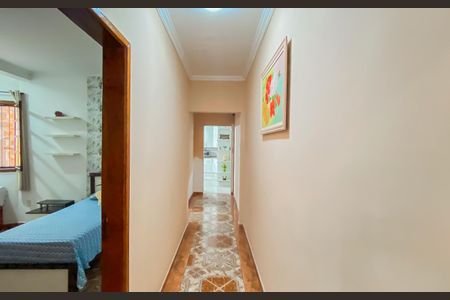 Casa à venda com 206m², 2 quartos e 4 vagasCorredor