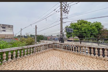 Casa à venda com 206m², 2 quartos e 4 vagasVaranda