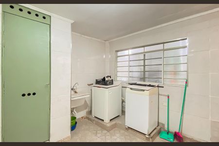 Casa à venda com 206m², 2 quartos e 4 vagasÁrea de Serviço