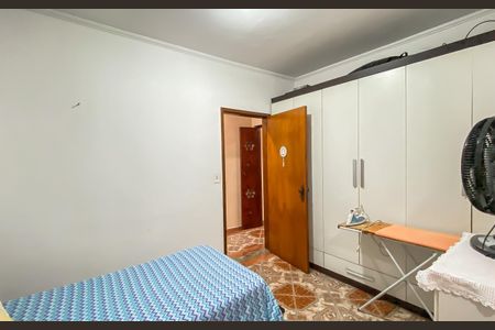 Casa à venda com 206m², 2 quartos e 4 vagasQuarto