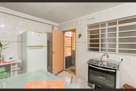 Casa à venda com 206m², 2 quartos e 4 vagasCozinha