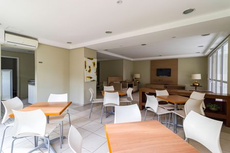 Apartamento à venda com 70m², 2 quartos e 1 vagaÁrea comum