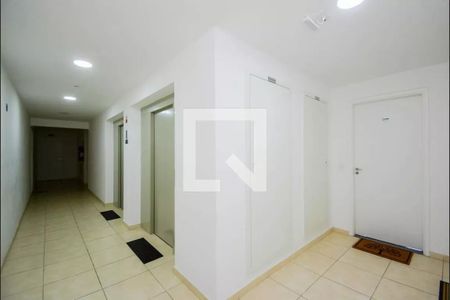 Apartamento para alugar com 46m², 2 quartos e 1 vagaHall de entrada