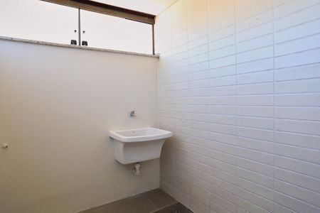 Área de Serviço de apartamento para alugar com 3 quartos, 115m² em Renascença, Belo Horizonte