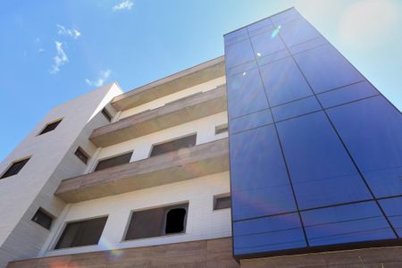 Fachada de apartamento para alugar com 3 quartos, 115m² em Renascença, Belo Horizonte