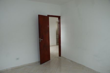 Quarto 1 de casa para alugar com 2 quartos, 55m² em Jardim Santa Tereza, Embu das Artes