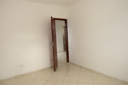 Quarto 2 de casa para alugar com 2 quartos, 55m² em Jardim Santa Tereza, Embu das Artes