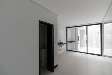 Sala/Cozinha de casa à venda com 3 quartos, 100m² em Vila Ré, São Paulo