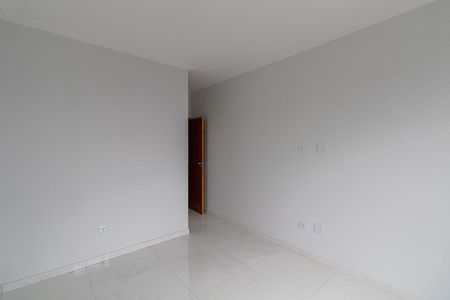 Casa à venda com 100m², 3 quartos e 2 vagas Casa à venda com 100m², 3 quartos e 2 vagasSuíte 3