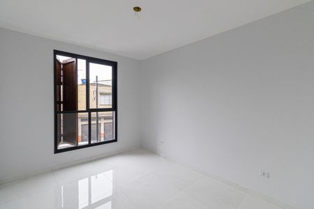 Casa à venda com 100m², 3 quartos e 2 vagas Casa à venda com 100m², 3 quartos e 2 vagasSuíte 3