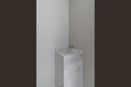 Casa à venda com 100m², 3 quartos e 2 vagas Casa à venda com 100m², 3 quartos e 2 vagasLavabo